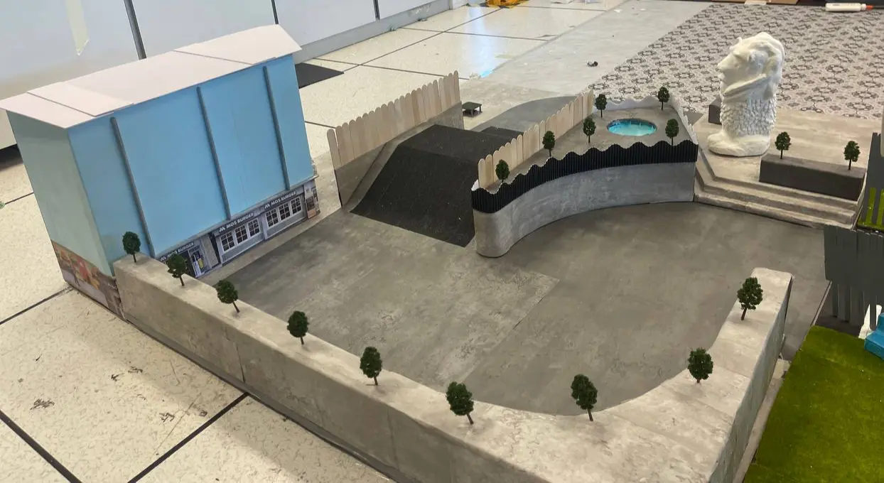 Completed physical LIMO competition arena with Merlion and landscape features